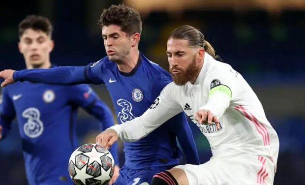 迎来他的首 迎来他的首