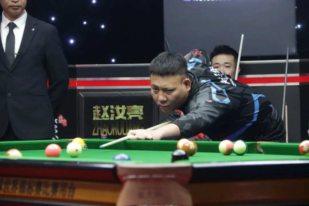 依然是毫无 依然是毫无