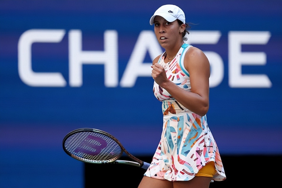 茹萨与奥斯 茹萨与奥斯