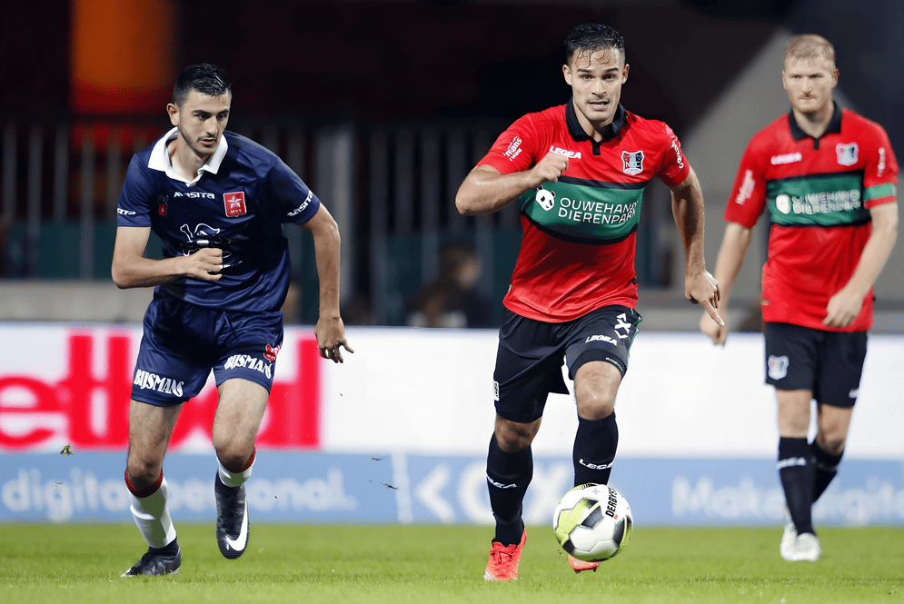 在亚冬会志 在亚冬会志